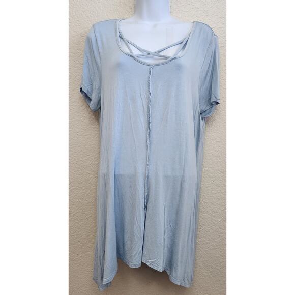 Terre Bleue Light Blue Shark Bite Hem Short Sleeves Top Large Lightweight Flowy - Picture 1 of 5